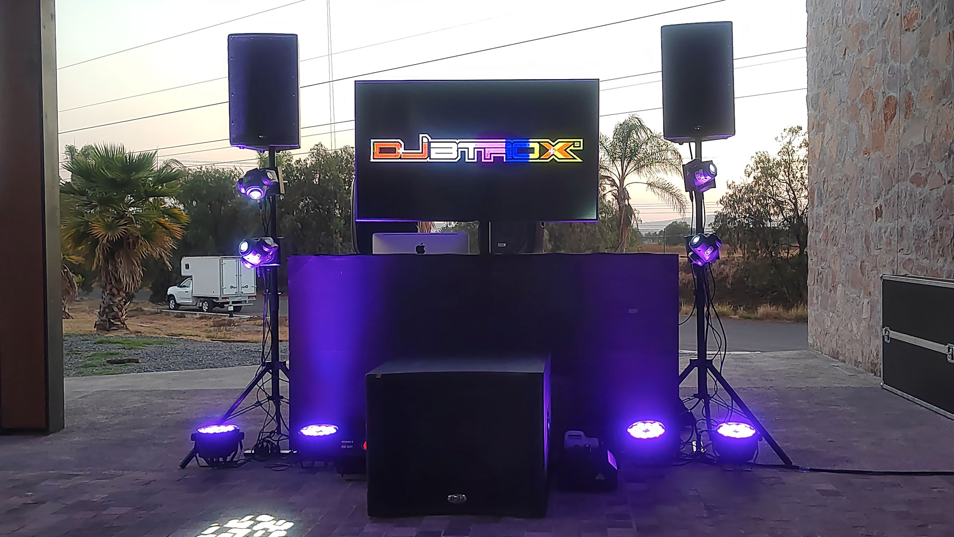 Renta de Audio, Video e Iluminación | DJ Btrox | El mejor DJ de Querétaro